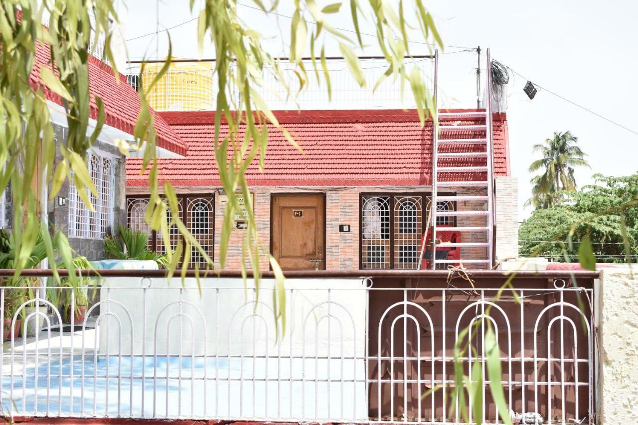 Ranjana Guesthouse ฮัมปี ภายนอก รูปภาพ