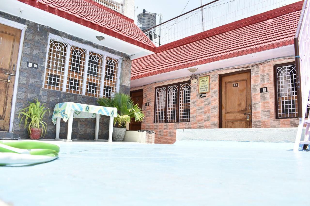 Ranjana Guesthouse ฮัมปี ภายนอก รูปภาพ