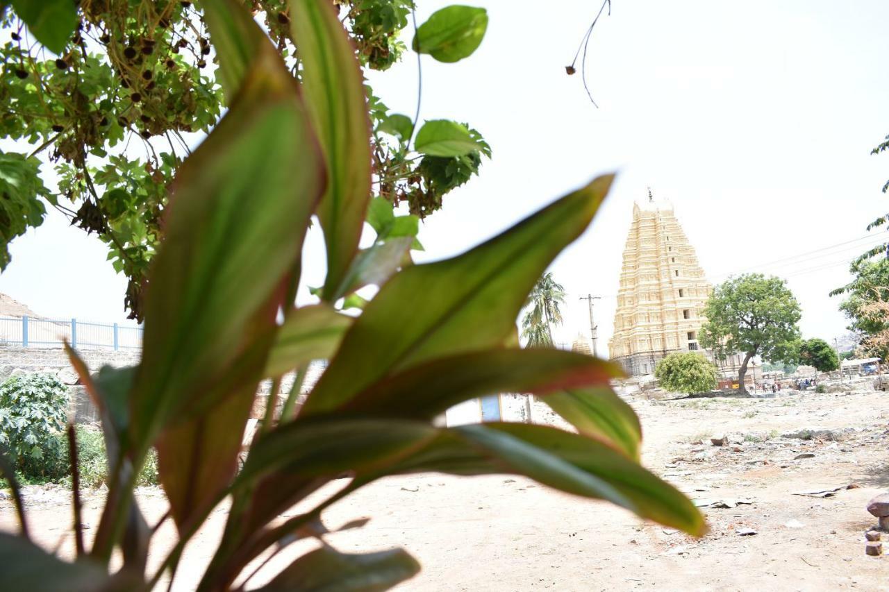 Ranjana Guesthouse ฮัมปี ภายนอก รูปภาพ